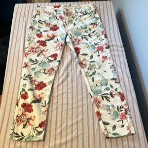 Jen7 women’s floral print jeans size 8